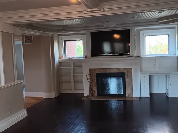 2221 Highway 83, Hartland, WI 53029