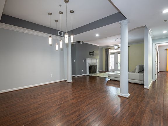 KH_23047_1103LennoxRd_Web-4487_04262022