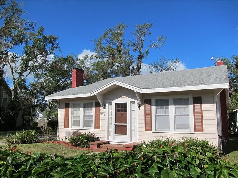 1st image of 429 Palm Ave