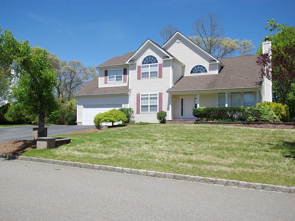 1st image of 6 Oakwood Ct