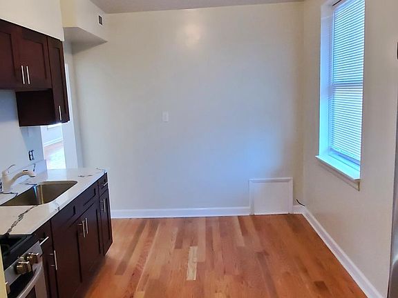 4th image of 4301 N Kedzie Ave Unit 3