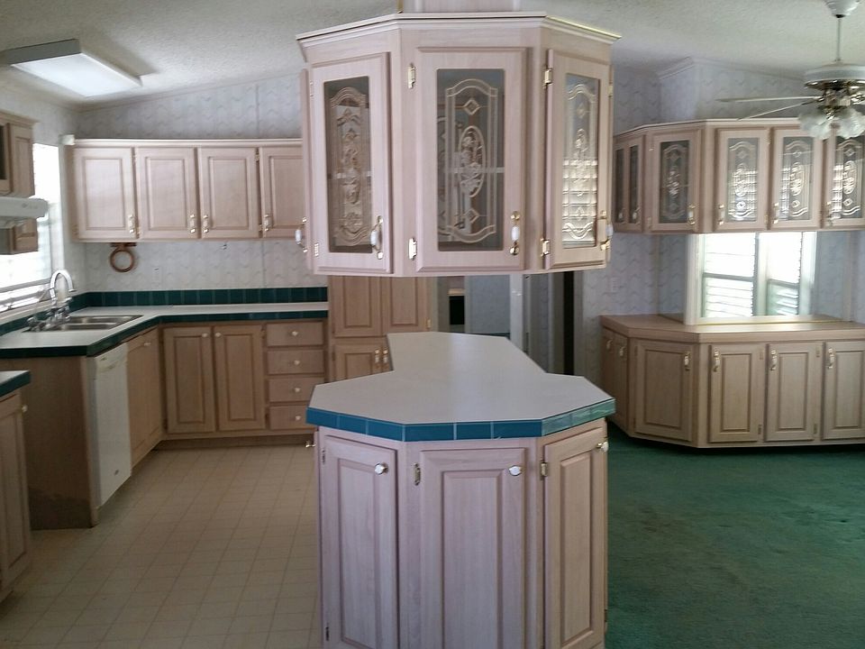 1st image of 211 Jasper Dr