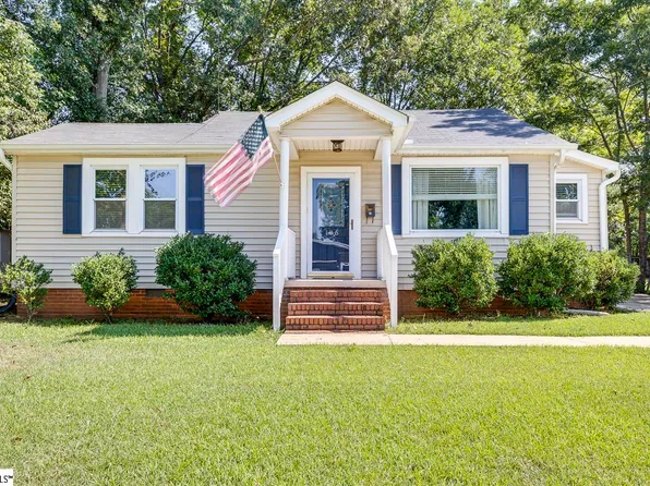 106 Vine St, Greenville, SC 29609
