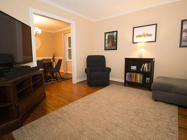 8302 Jonquil Ter — Photo 12