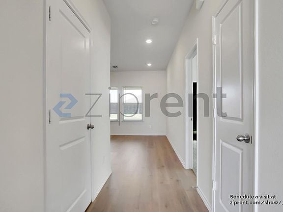5th image of 6451 Whitecap Dr
