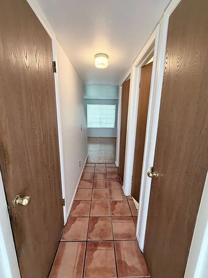 2 bed, 1.5 bath, $1,750 — Photo 2