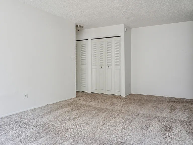 Waterview Farms Apartments — Photo 21