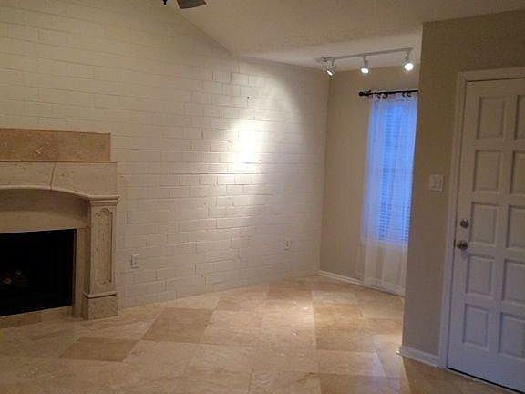 Nook extension, remote controlled ceiling fan
