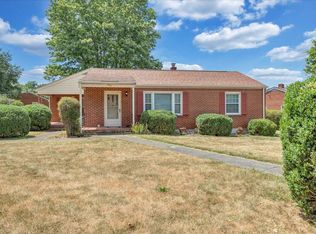 1937 Lucas St, Salem, VA 24153