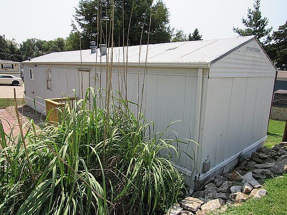 3rd image of 1715 S 15th St Lot 9