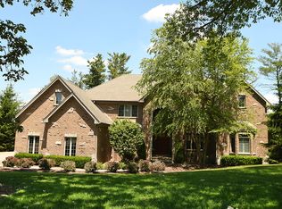 10830 Oakland Dr, Orland Park, IL