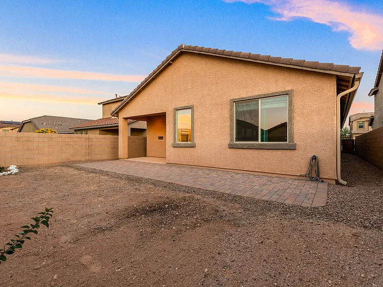 11415 E Glowing Sunset Dr — Photo 38