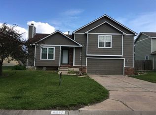 8917 E Hurst St, Wichita, KS 67210