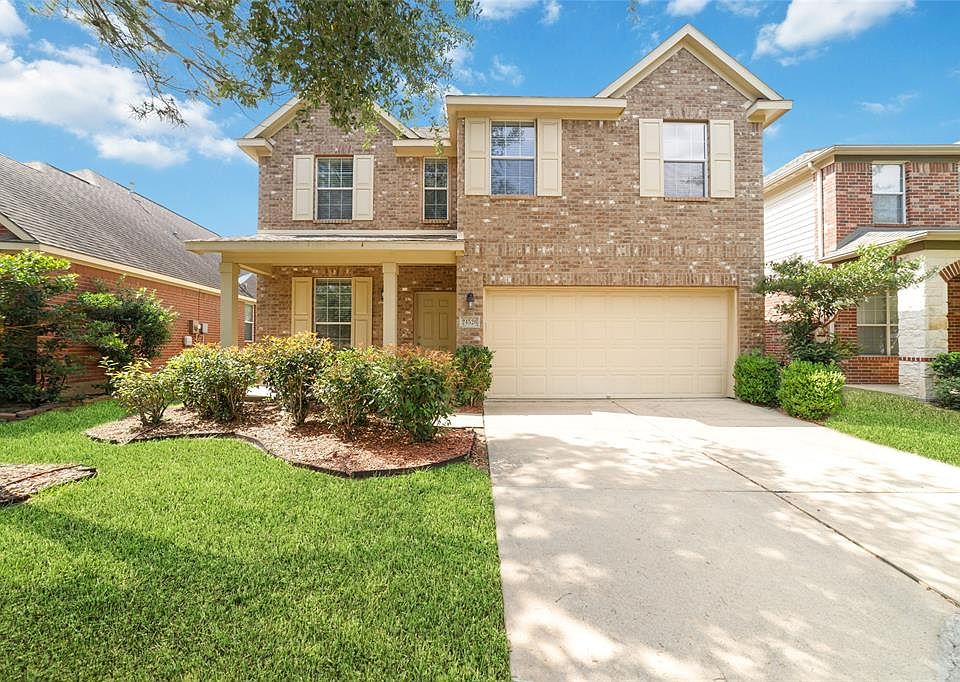 1st image of 24526 Carlton Springs Ln