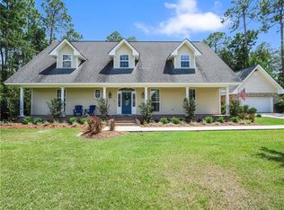 30340 Woodland West Dr, Lacombe, LA 70445