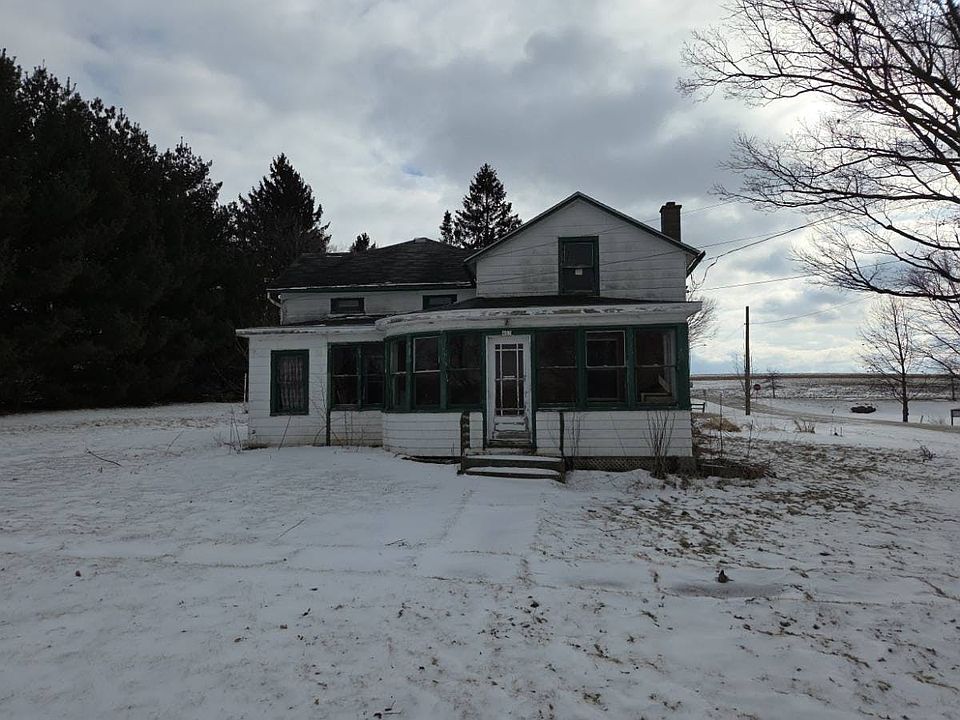 1st image of 403 E Webb St