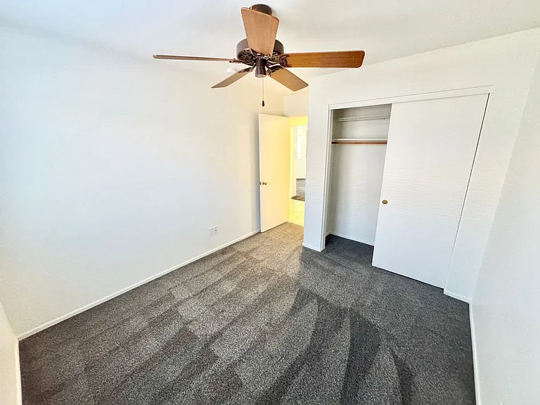 5209 W Taro Ln — Photo 38