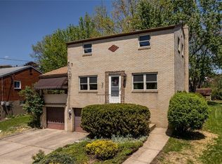 412 Marta Dr, Pittsburgh, PA 15236