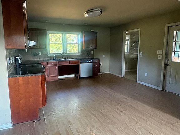 5th image of 199 Country View Rd