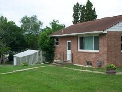 1150 20th Ave SW, Cedar Rapids, IA, 52404