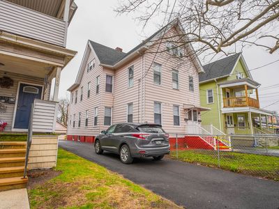 544 Ferry Street, New Haven, CT, 06513