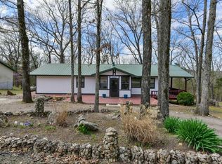 23927 Robin Dr, Golden, MO 65658