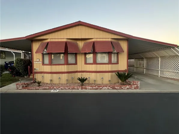 2598 N Ayala Dr Space 124, Rialto, CA 92377