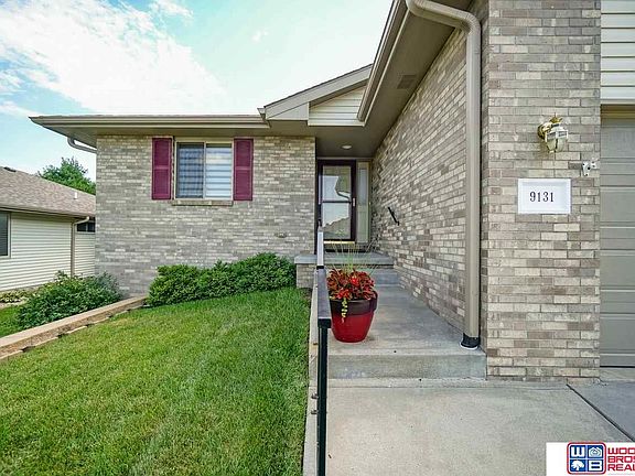 3rd image of 9131 Chalk Hill Dr