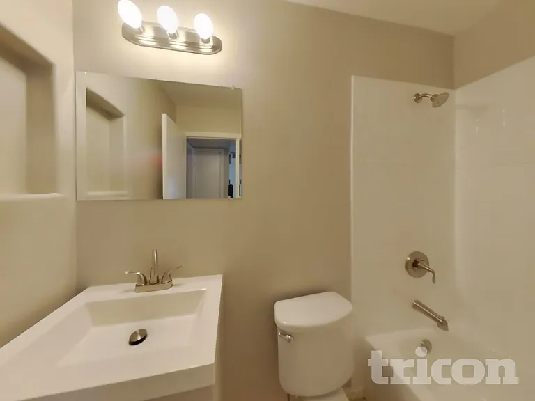 630 E Jensen St #122 — Photo 18