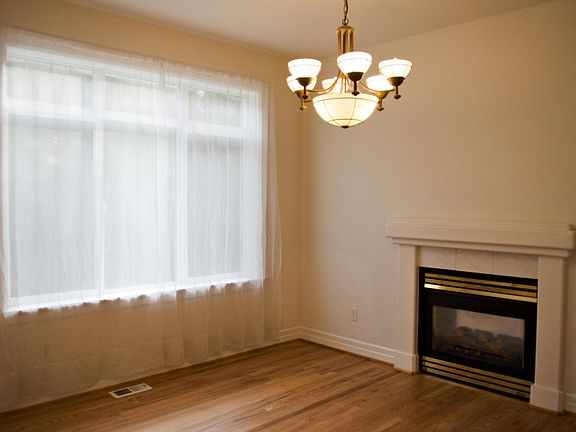 Beautiful dinning room