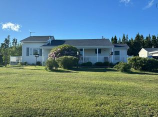 24585 Highway 7, Beaver Harbour, NS B0J 2R0