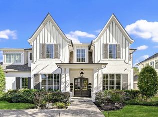 718 Magdalene Dr, Houston, TX 77024