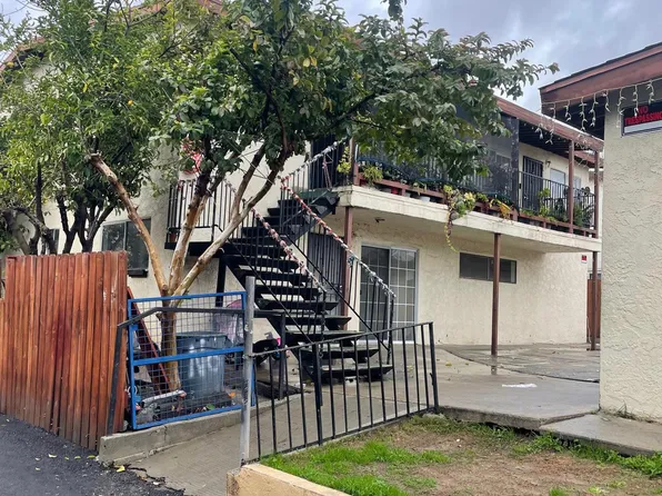 10430 Amherst Ave APT 1, Montclair, CA 91763