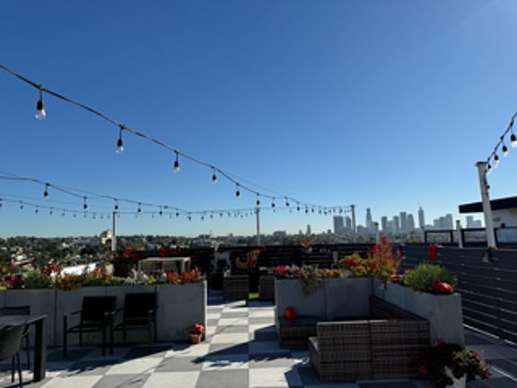 3rd image of 252 N Hoover St #209