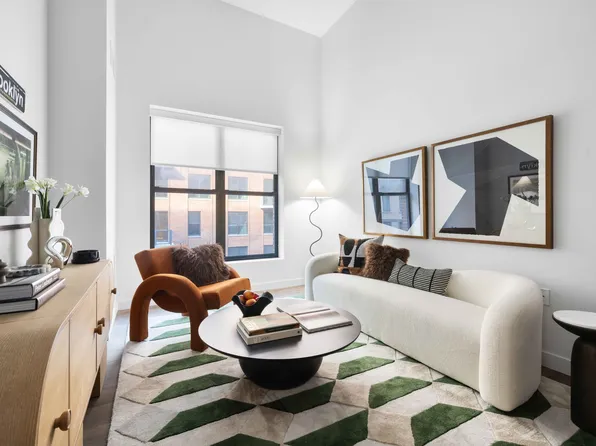 788 Willoughby Avenue image 1 of 18