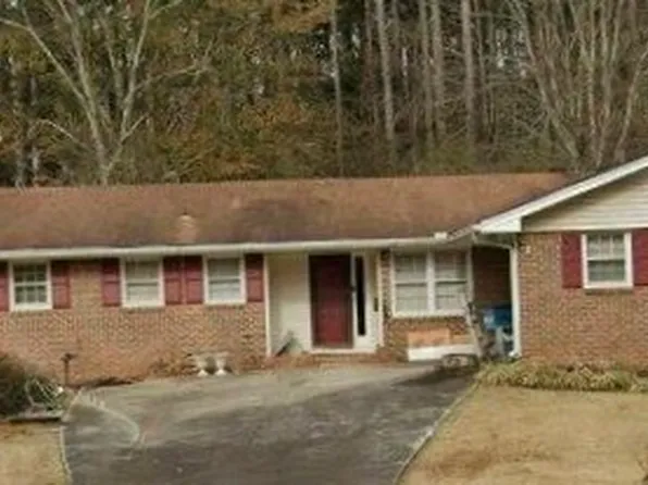 4393 Hale Pl, Lilburn, GA 30047