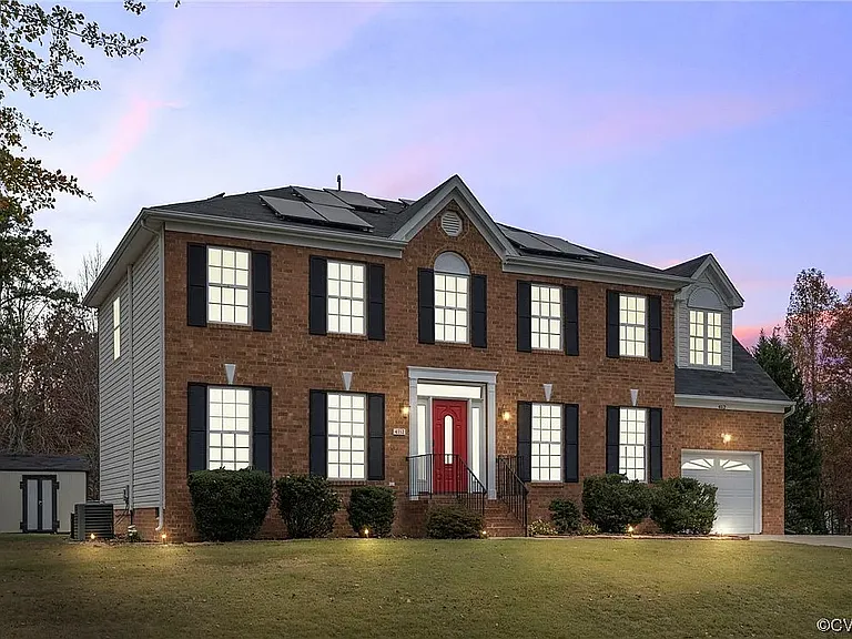 4112 Twisted Oak Dr — Photo 2