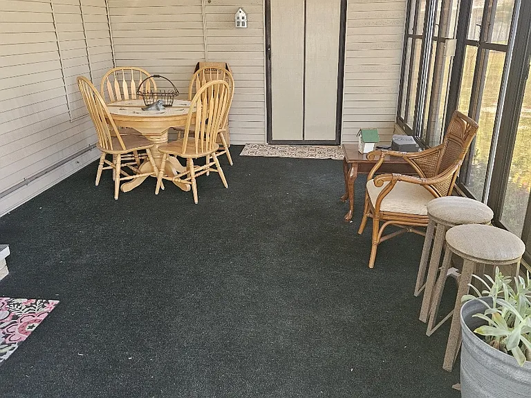 3908 Lemonwood Dr N — Photo 4