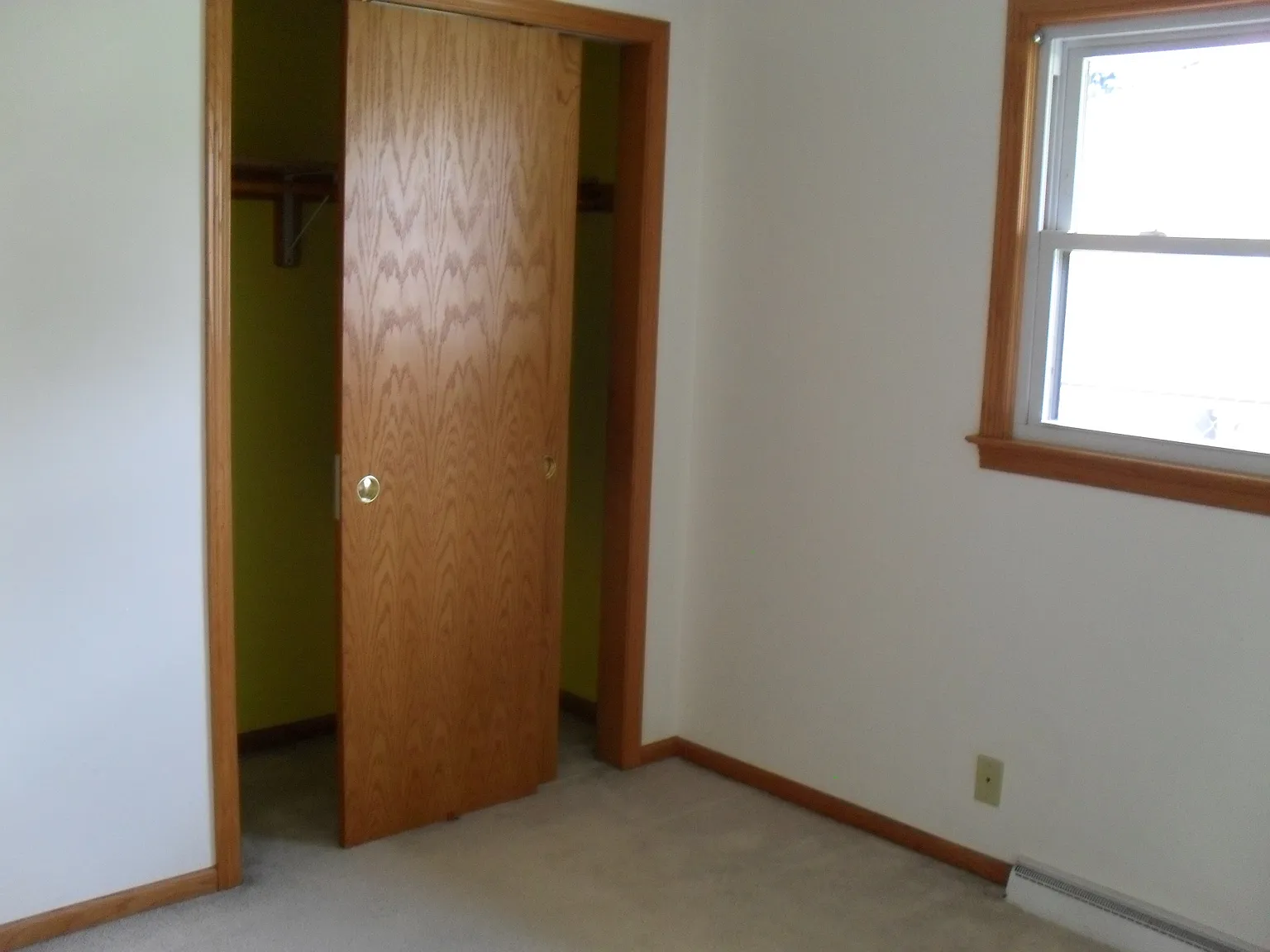 1435 W Bolivar Ave — Photo 3
