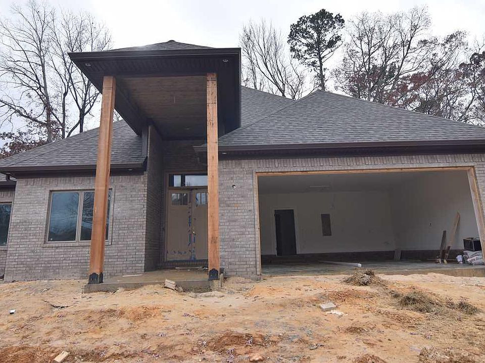 1st image of 2325 Abigail Dr