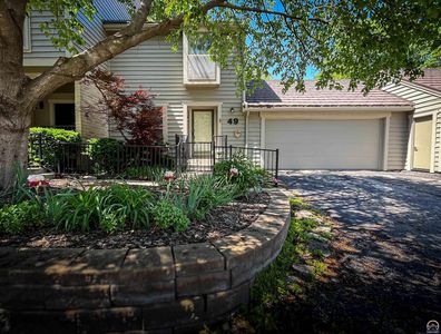 49 SW Pepper Tree Ln, Topeka, KS, 66611