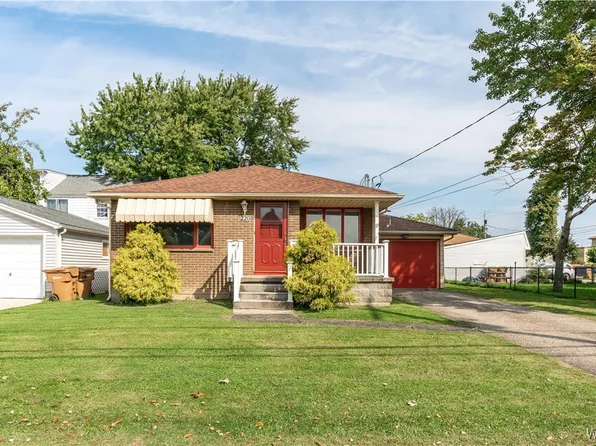220 Parker St, Buffalo, NY 14206