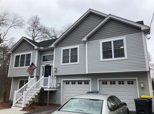 14 Algonquin Trl, Narragansett, RI 02882