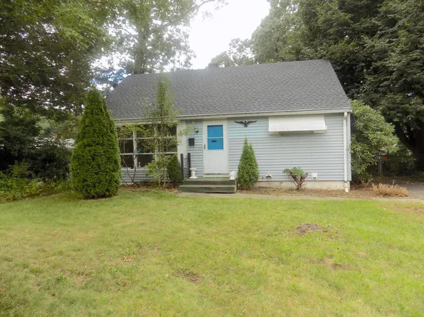 513 George Washington Road, Enfield, CT 06082