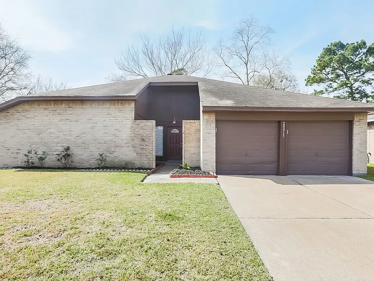 20015 Bishops Gate Ln — Photo 1