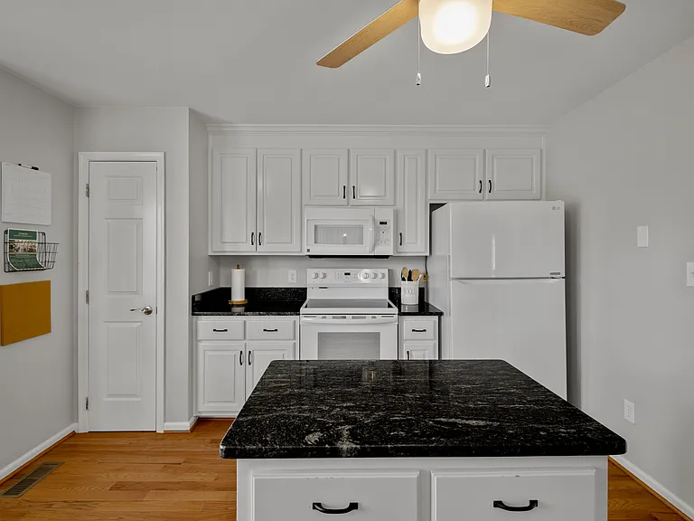 13209 Sir Scott Dr — Photo 20