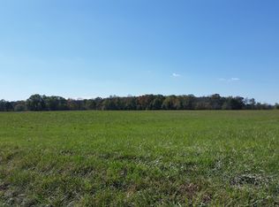 Baseline Rd, Kell, IL 62853