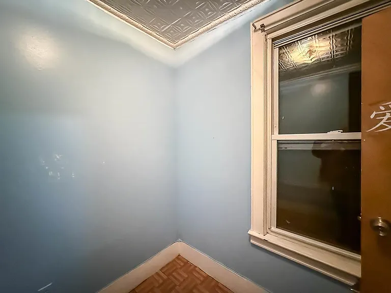 164 Griffith St #2 — Photo 10