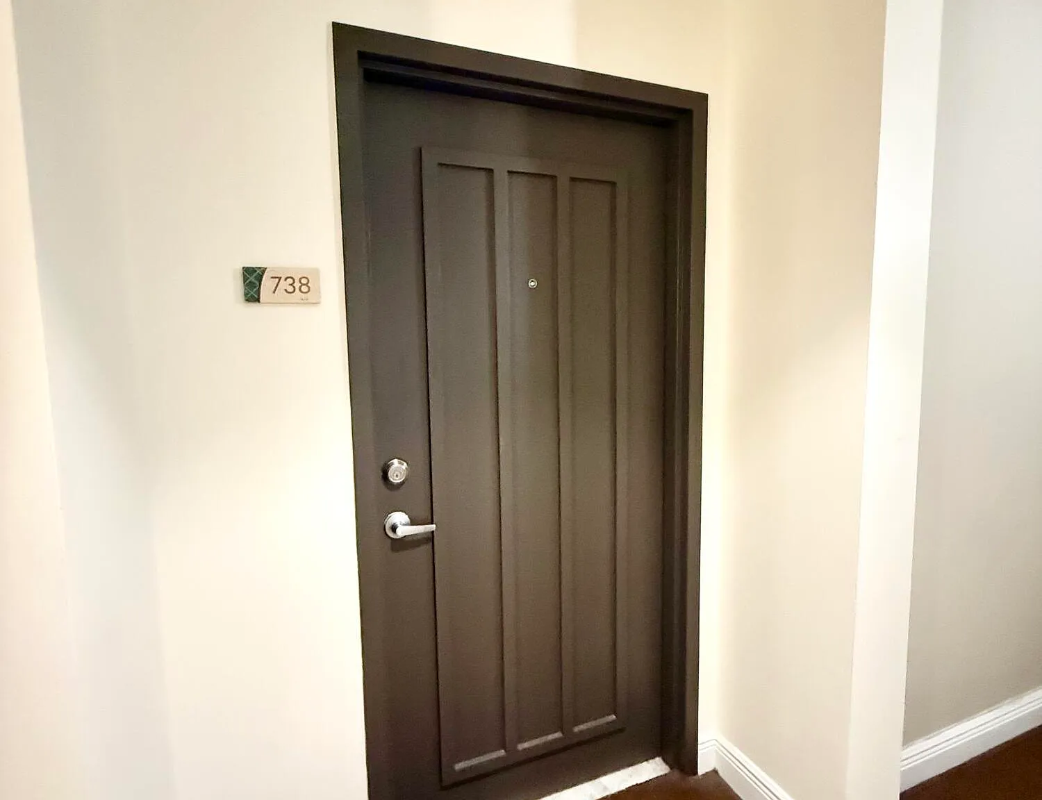 1 bed, 1.0 bath, 835 sqft, $2,400 — Photo 3