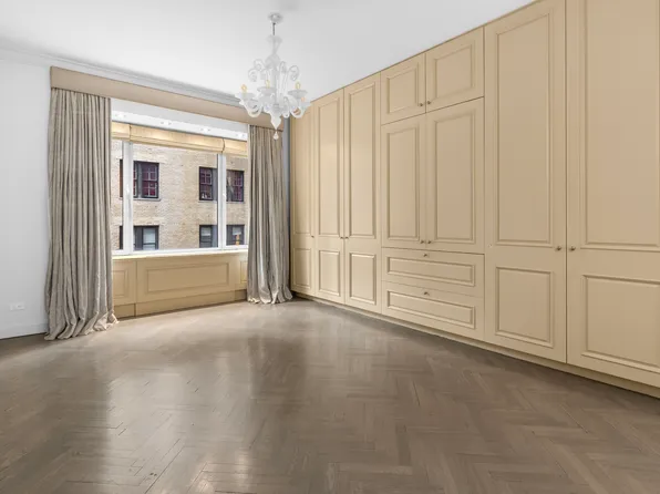 150 Central Park South image 4 of 9